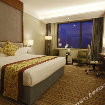 Shenyang Rayfont International Hotel Экстерьер фото