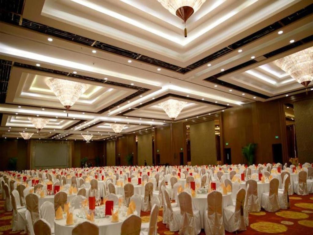 Shenyang Rayfont International Hotel Экстерьер фото