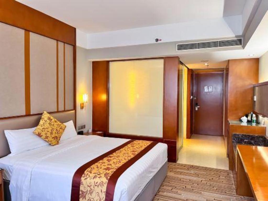 Shenyang Rayfont International Hotel Экстерьер фото