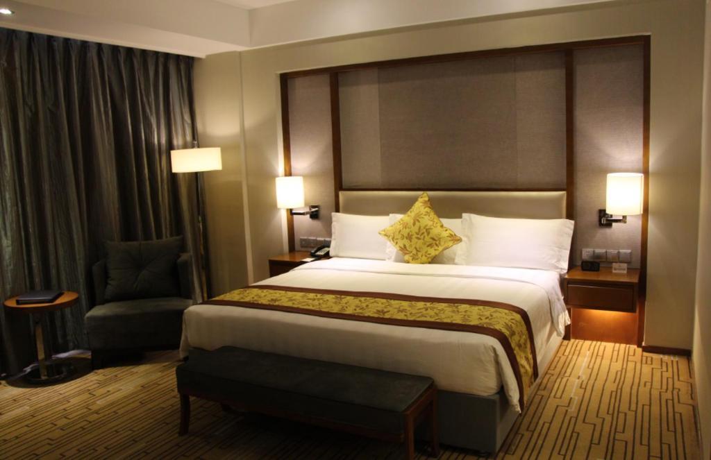 Shenyang Rayfont International Hotel Экстерьер фото