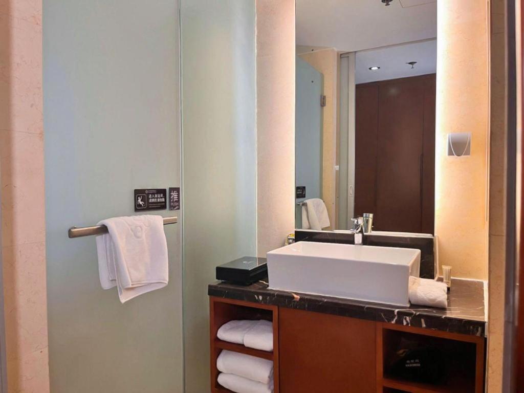 Shenyang Rayfont International Hotel Экстерьер фото