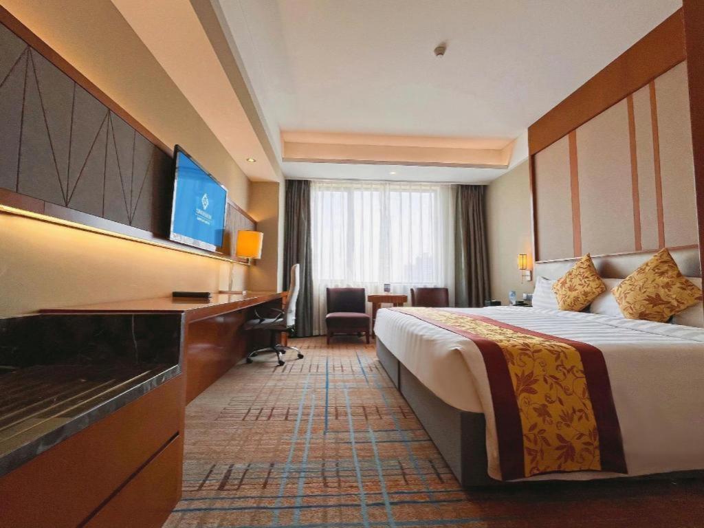 Shenyang Rayfont International Hotel Экстерьер фото