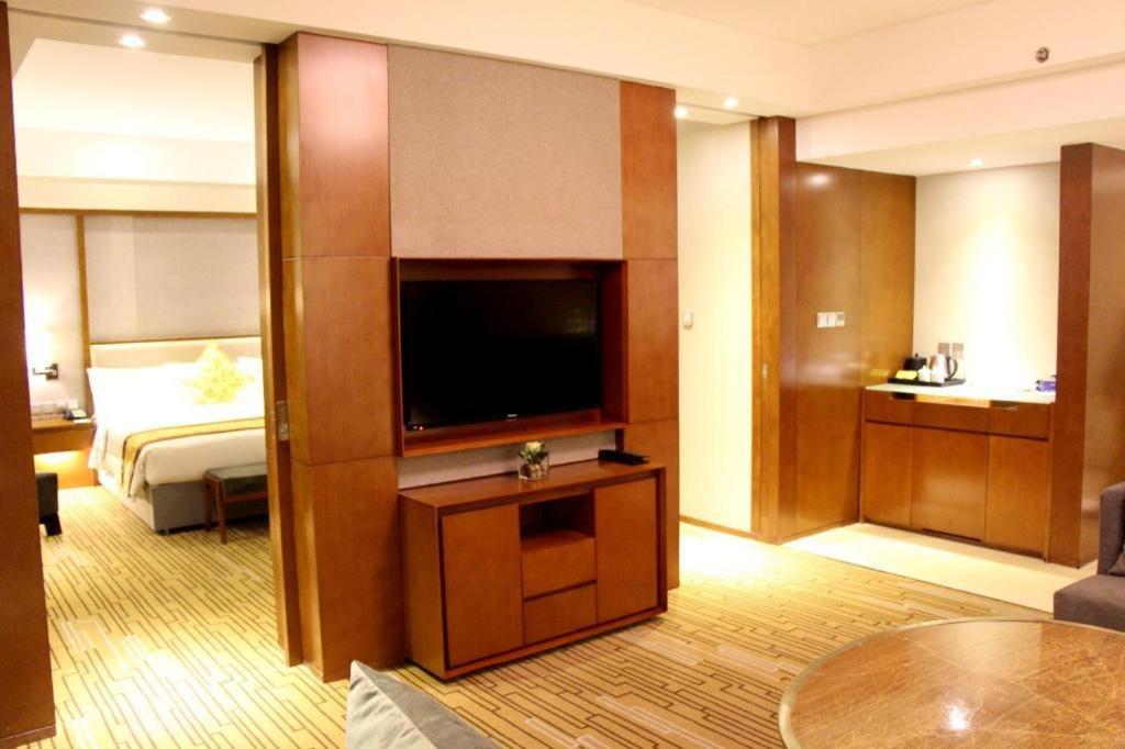 Shenyang Rayfont International Hotel Экстерьер фото