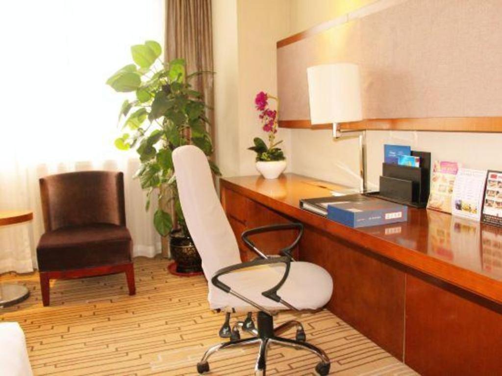 Shenyang Rayfont International Hotel Экстерьер фото